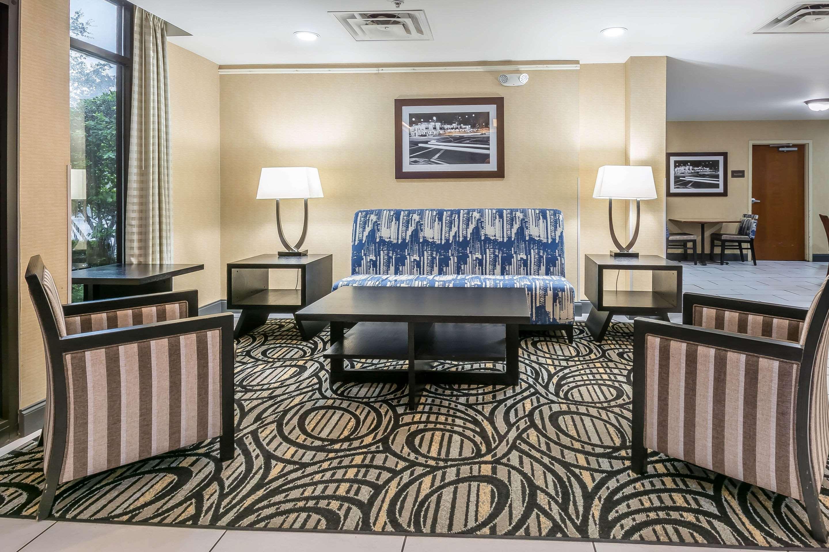Comfort Inn University Γκέινσβιλ Εξωτερικό φωτογραφία