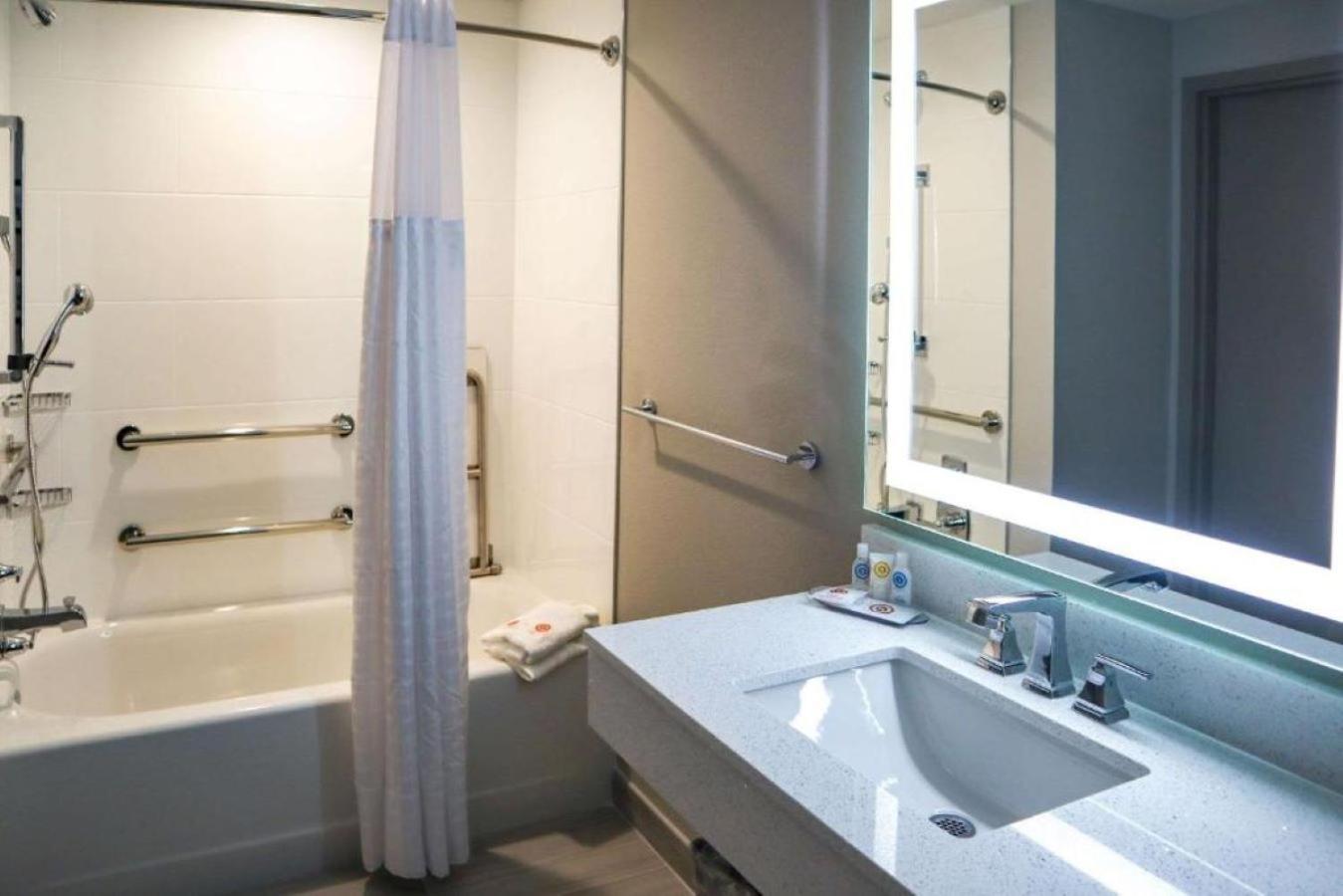 Comfort Inn University Γκέινσβιλ Εξωτερικό φωτογραφία