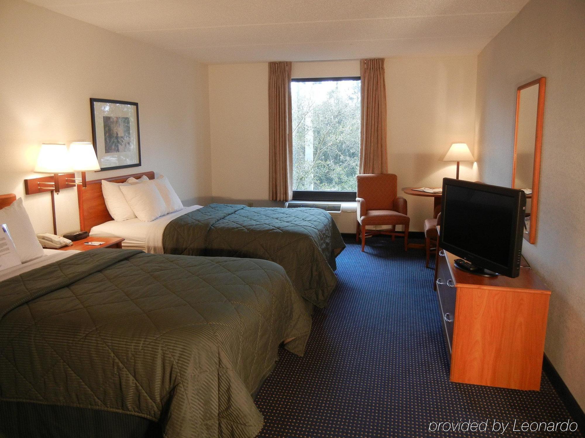 Comfort Inn University Γκέινσβιλ Δωμάτιο φωτογραφία